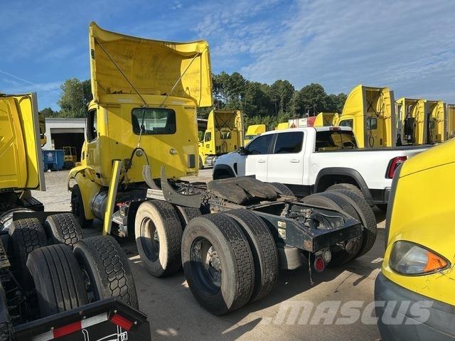 Peterbilt 579 Truck Tractor Units