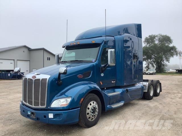 Peterbilt 579 Truck Tractor Units