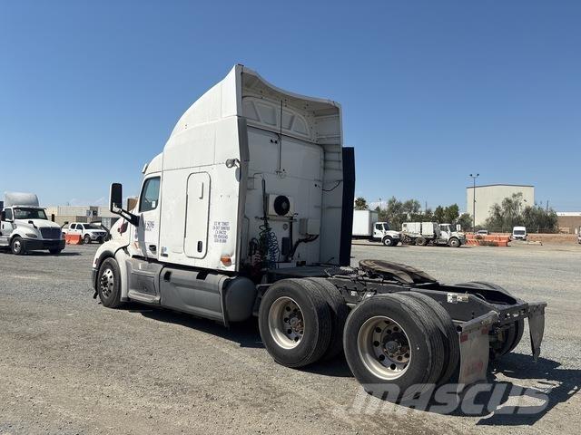Peterbilt 579 Truck Tractor Units