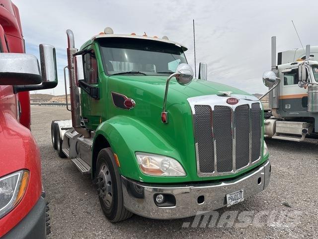 Peterbilt 579 Truck Tractor Units
