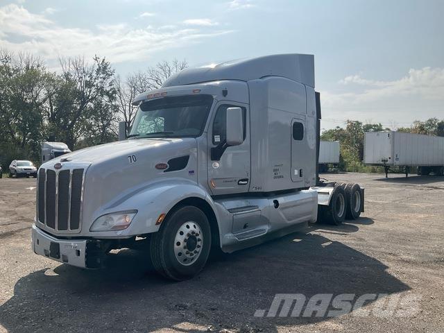 Peterbilt 579 Truck Tractor Units