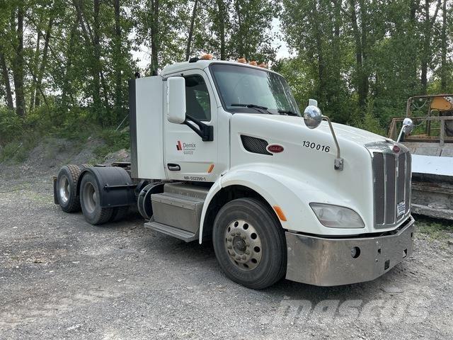 Peterbilt 579 Truck Tractor Units