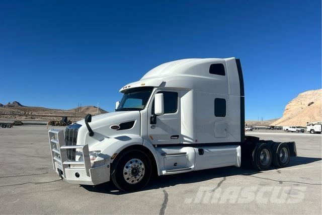 Peterbilt 579 Truck Tractor Units