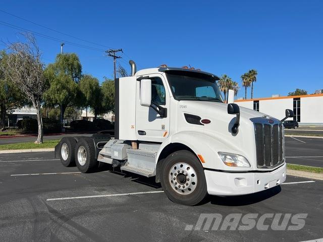 Peterbilt 579 Truck Tractor Units