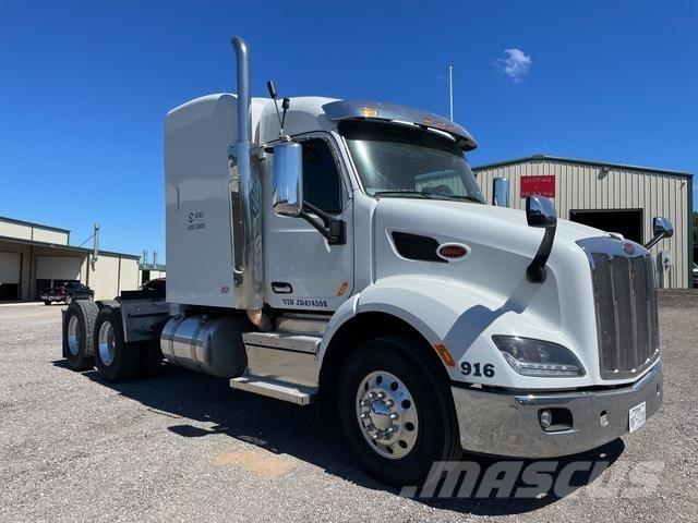 Peterbilt 589 Truck Tractor Units