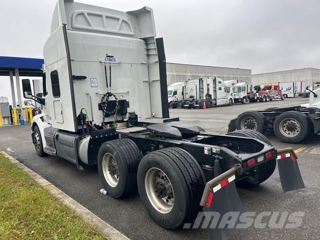 Peterbilt M579 Truck Tractor Units