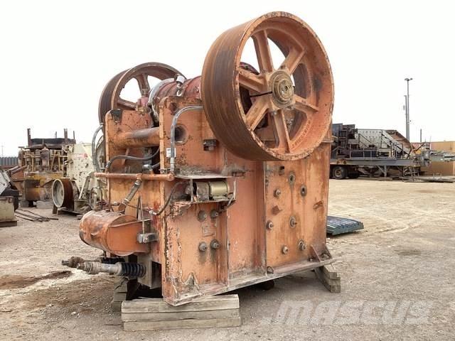 Pioneer 3546 Crushers