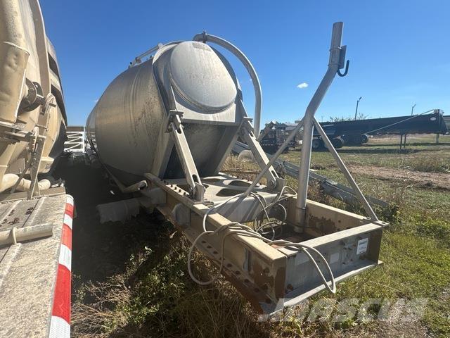 Polar  Other trailers