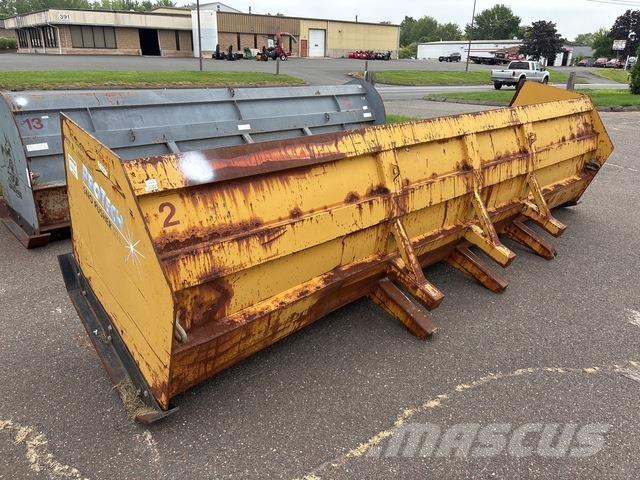  Pro-Tech Snow blades and plows