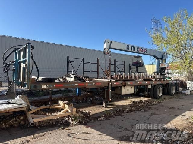 QMC  Flatbed/Dropside trailers