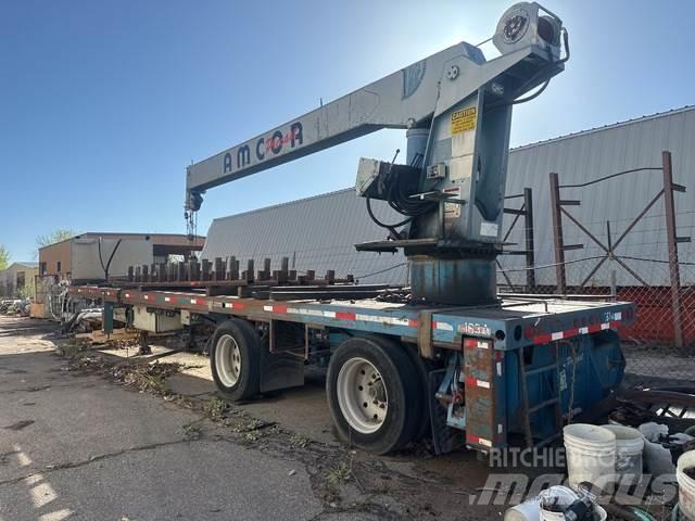 QMC  Flatbed/Dropside trailers