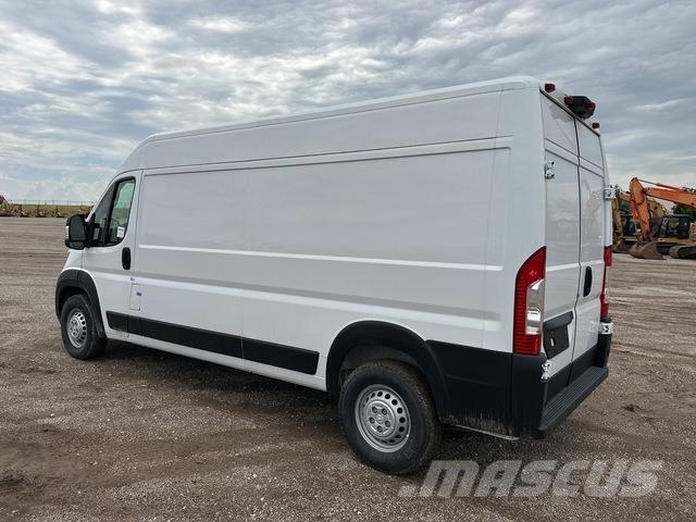RAM 2500 Van Body Trucks