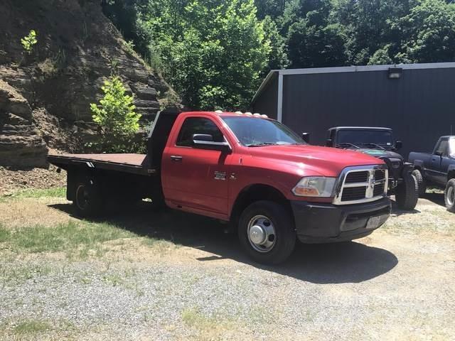 RAM 3500 Flatbed/Dropside trucks