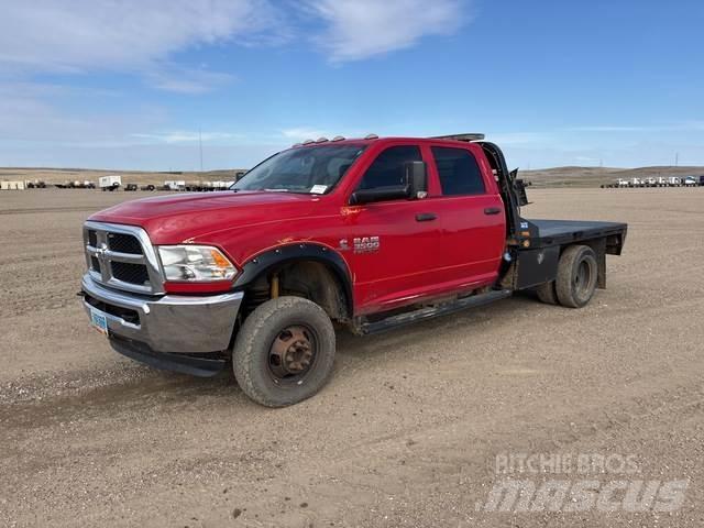 RAM 3500 Flatbed/Dropside trucks