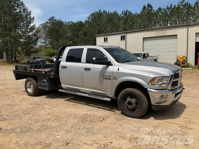 RAM 3500 Flatbed/Dropside trucks