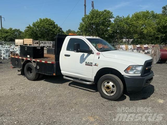 RAM 3500 Flatbed/Dropside trucks