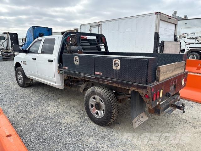 RAM 3500 Flatbed/Dropside trucks
