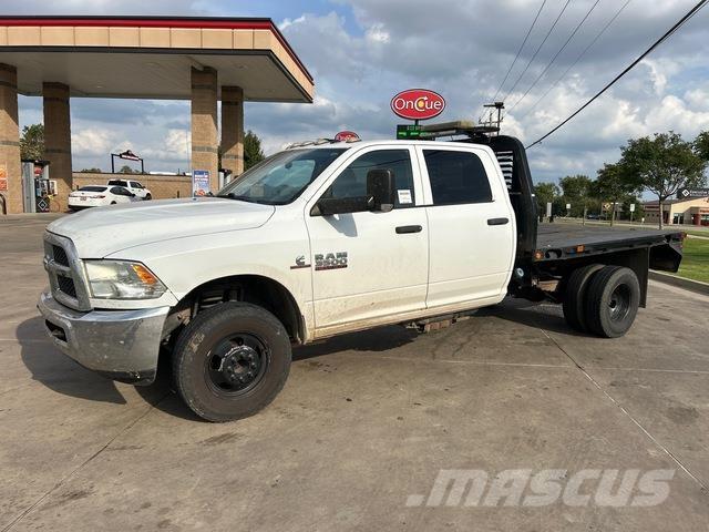 RAM 3500 Flatbed/Dropside trucks