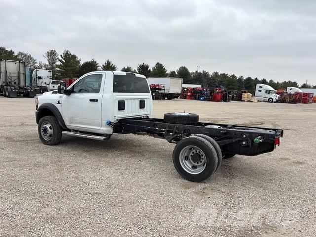 RAM 5500 Cabins and interior