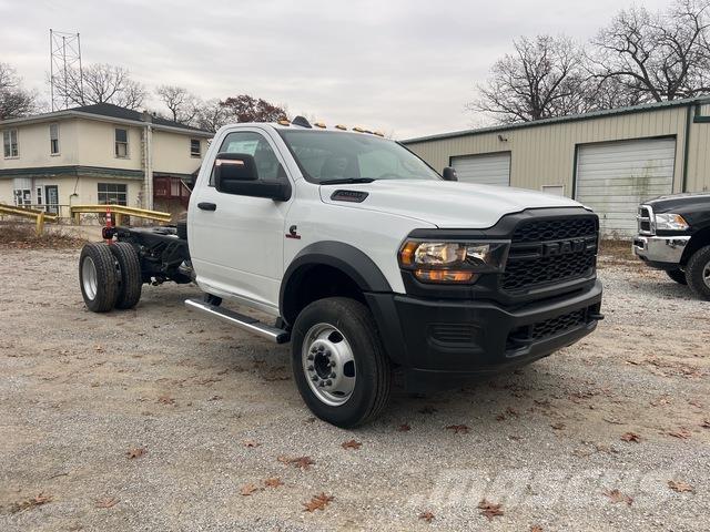 RAM 5500 Cabins and interior