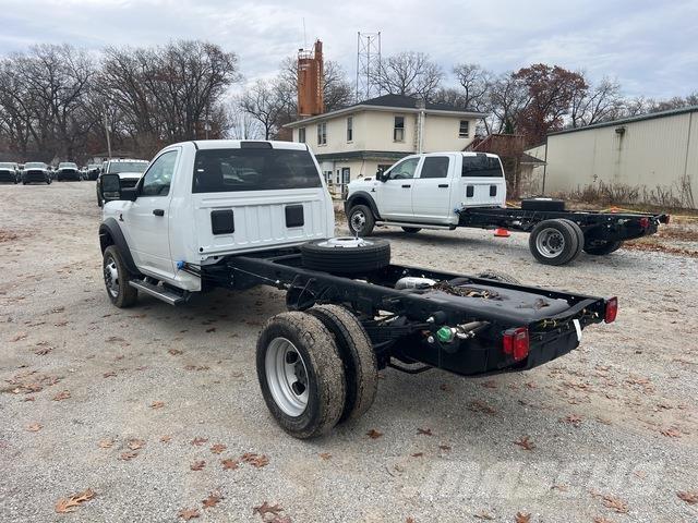 RAM 5500 Cabins and interior