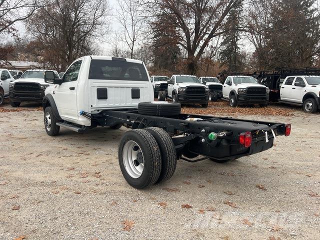 RAM 5500 Cabins and interior