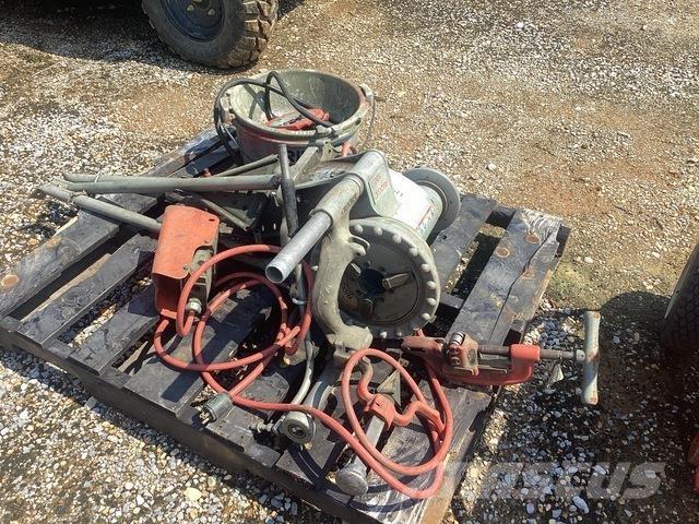  Ridgid 300 Other