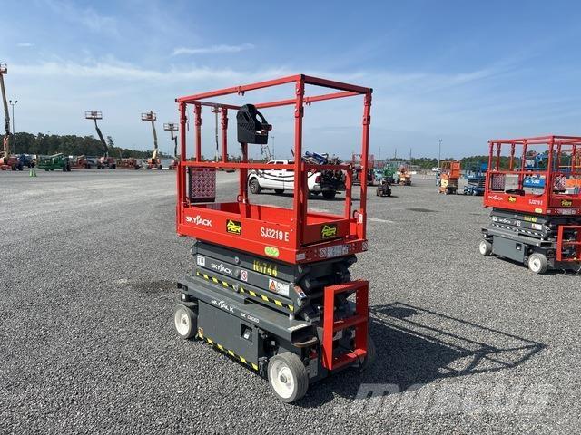 SkyJack SJ3219 Scissor lifts