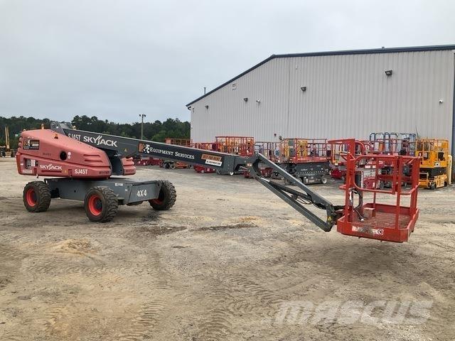 SkyJack SJ45T Telescopic boom lifts