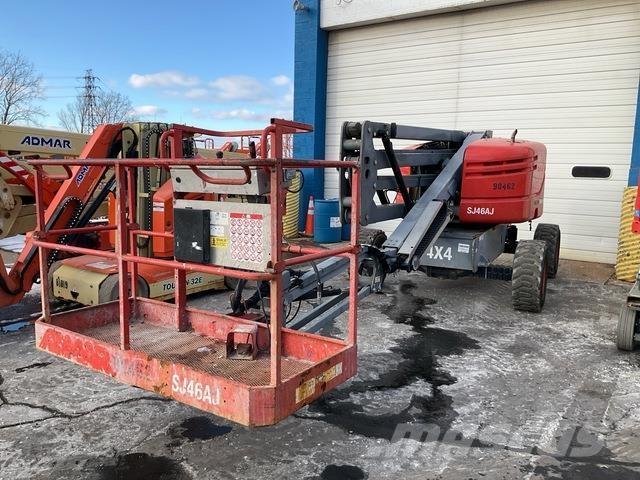 SkyJack SJ46AJ Articulated boom lifts