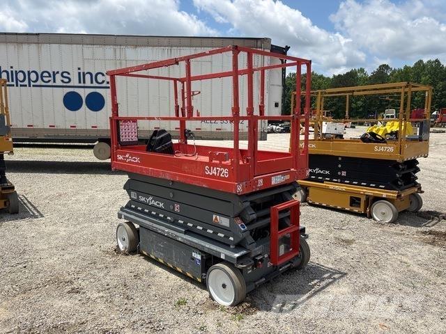 SkyJack SJ4726 Scissor lifts