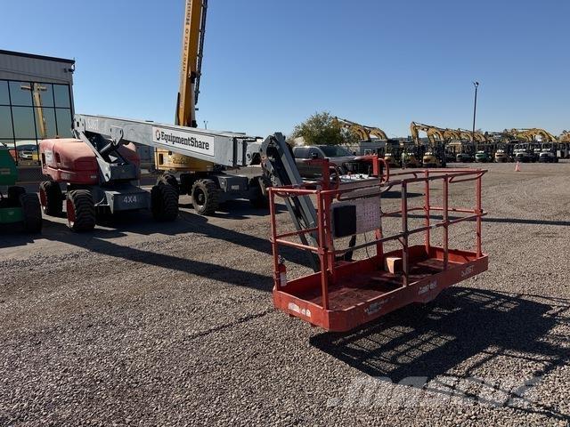SkyJack SJ86T Telescopic boom lifts