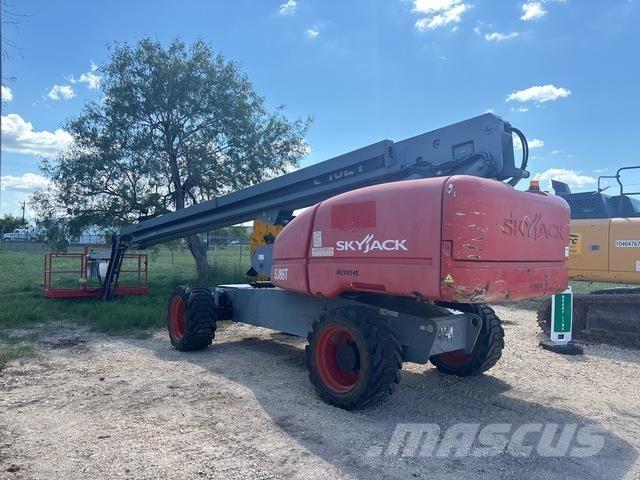 SkyJack SJ86T Telescopic boom lifts