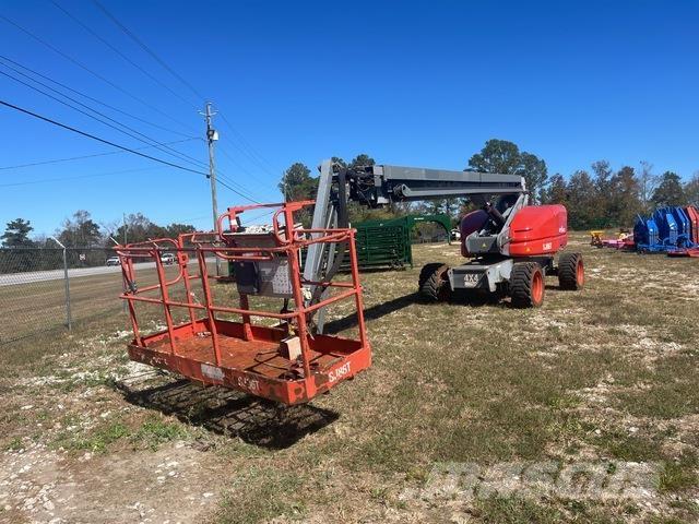 SkyJack SJ86T Telescopic boom lifts