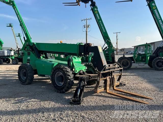 SkyTrak 10042 Telescopic handlers