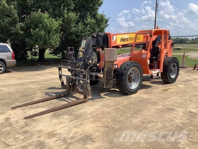 SkyTrak 10054 Telescopic handlers