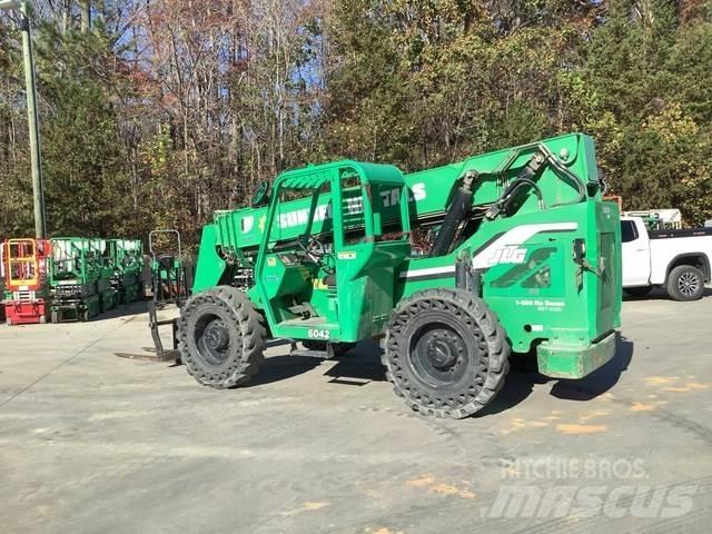 SkyTrak 6042 Telescopic handlers