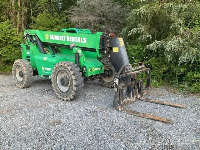 SkyTrak 6042 Telescopic handlers