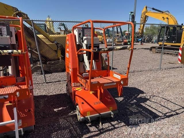 Snorkel MB20J Vertical mast lifts
