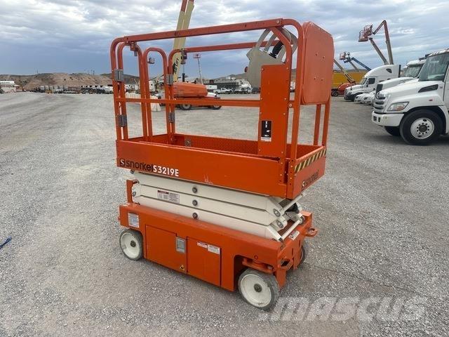 Snorkel S3219E Scissor lifts