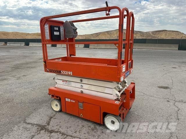 Snorkel S3219E Scissor lifts