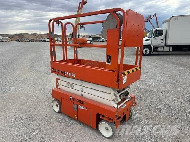 Snorkel S3219E Scissor lifts