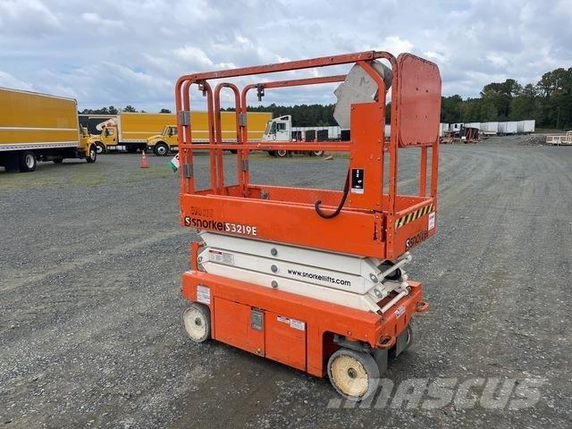 Snorkel S3219E Scissor lifts