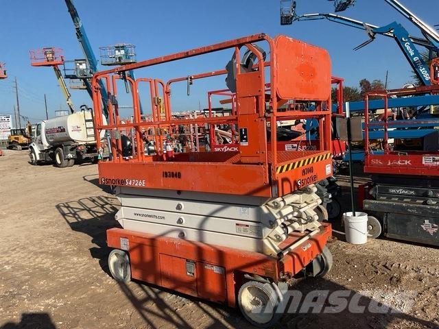 Snorkel S4726E Scissor lifts