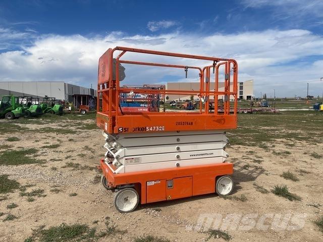 Snorkel S4732E Scissor lifts
