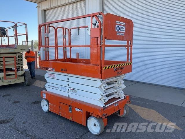 Snorkel S4732E Scissor lifts