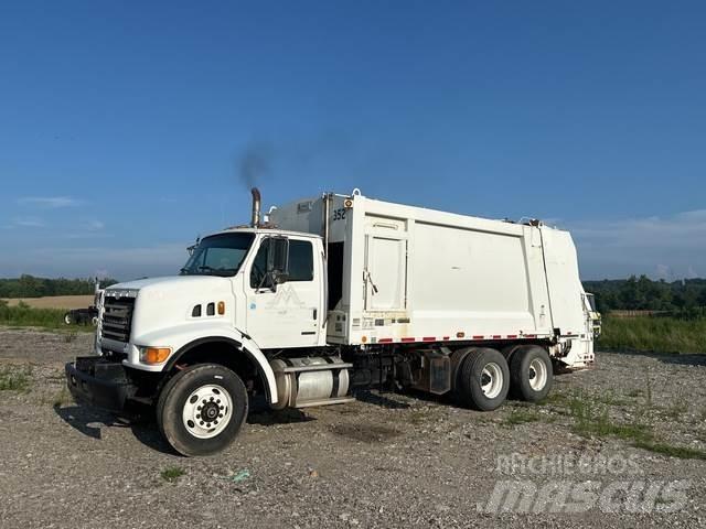 Sterling L7500 Waste trucks