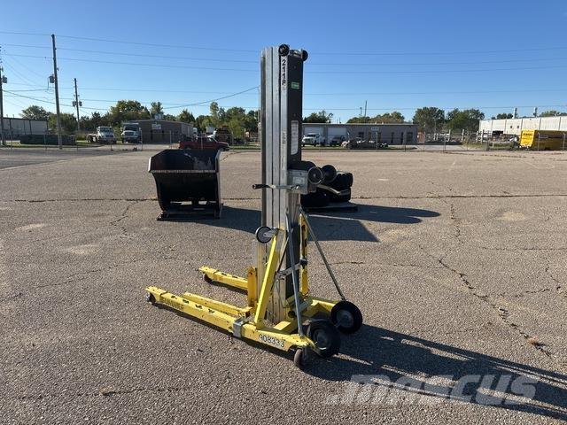 Sumner 2118 Winches, hoists and material lifts