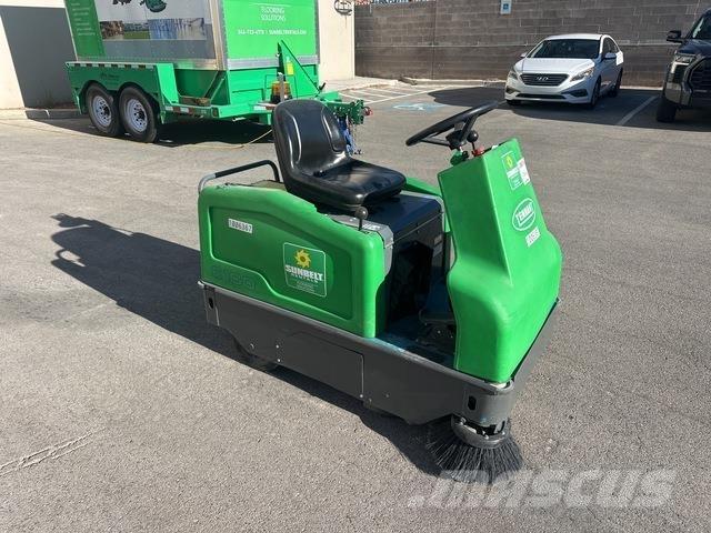 Tennant 6100 Indoor sweepers