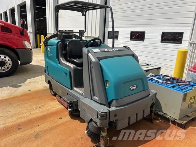 Tennant M17 Indoor sweepers